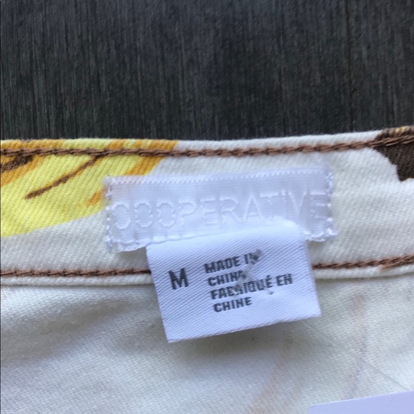 NWT UO Skirt - Picture 5 of 5